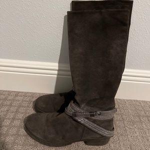 Gianluca Tombolini flat heeled, suede boots size 6